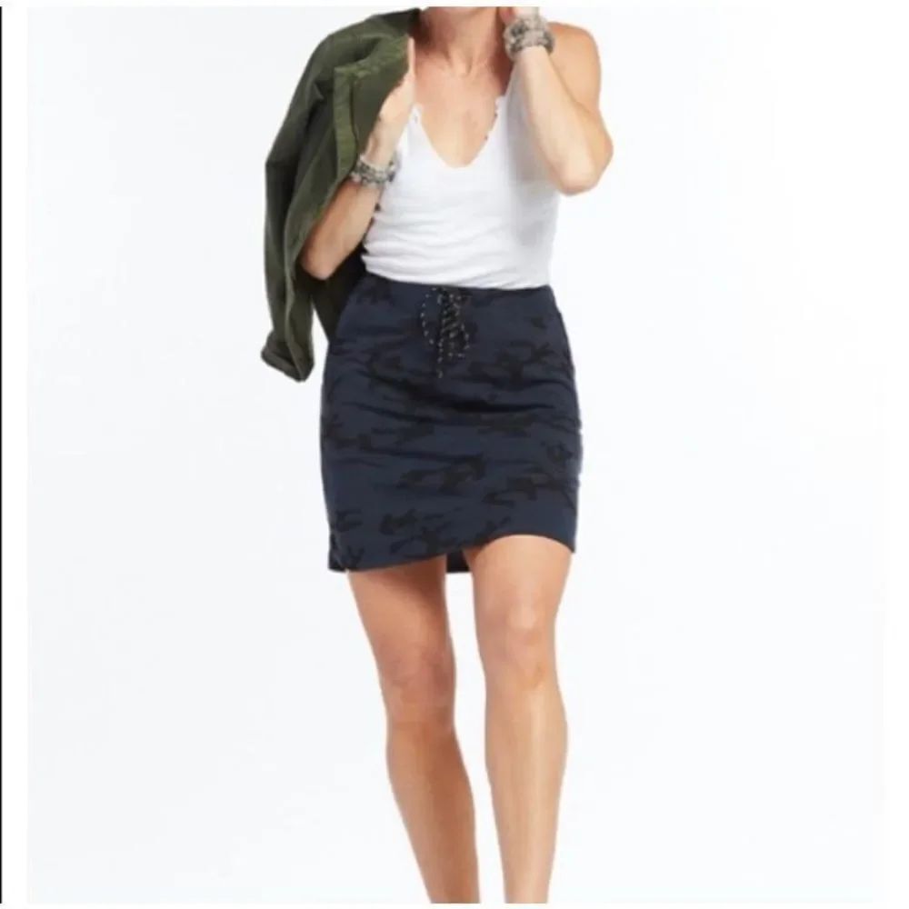 Sundry blue camo drawstring waist knit 2/M loungewear skirt